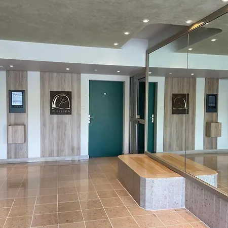 Lägenhet 1 En Bord De Mer, 34m² D'exterieurs, Parking Prive, Motte - Fr-1-790-22
